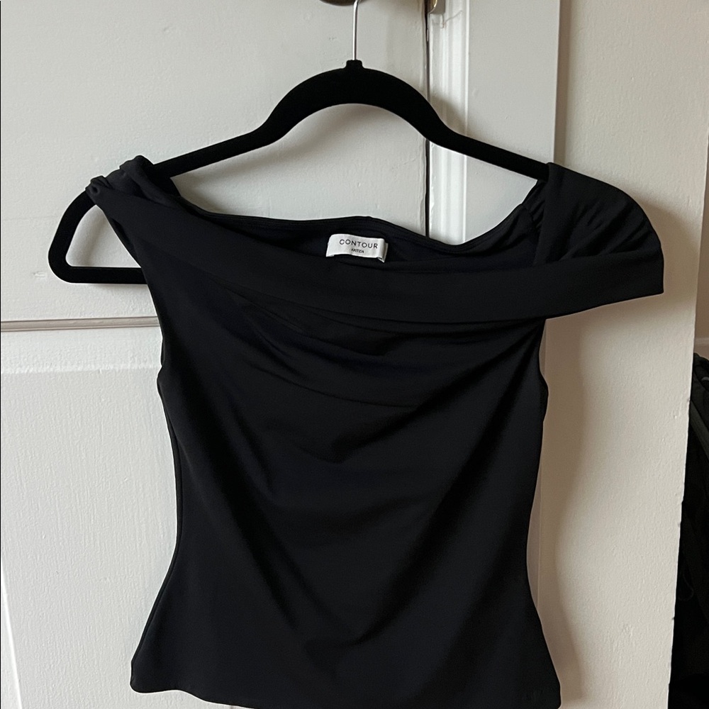 Contour Ravish top